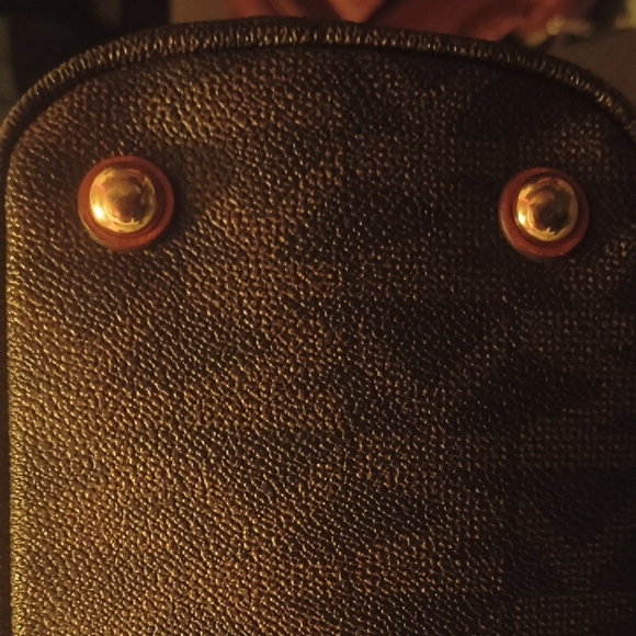 EUC Michael Kors Signature Brown and Tan Shoulder Bag - Picture 6 of 14